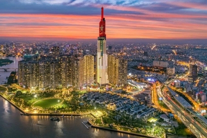 Khám phá những điểm đến du lịch hấp dẫn gần Bình Triệu Hotel